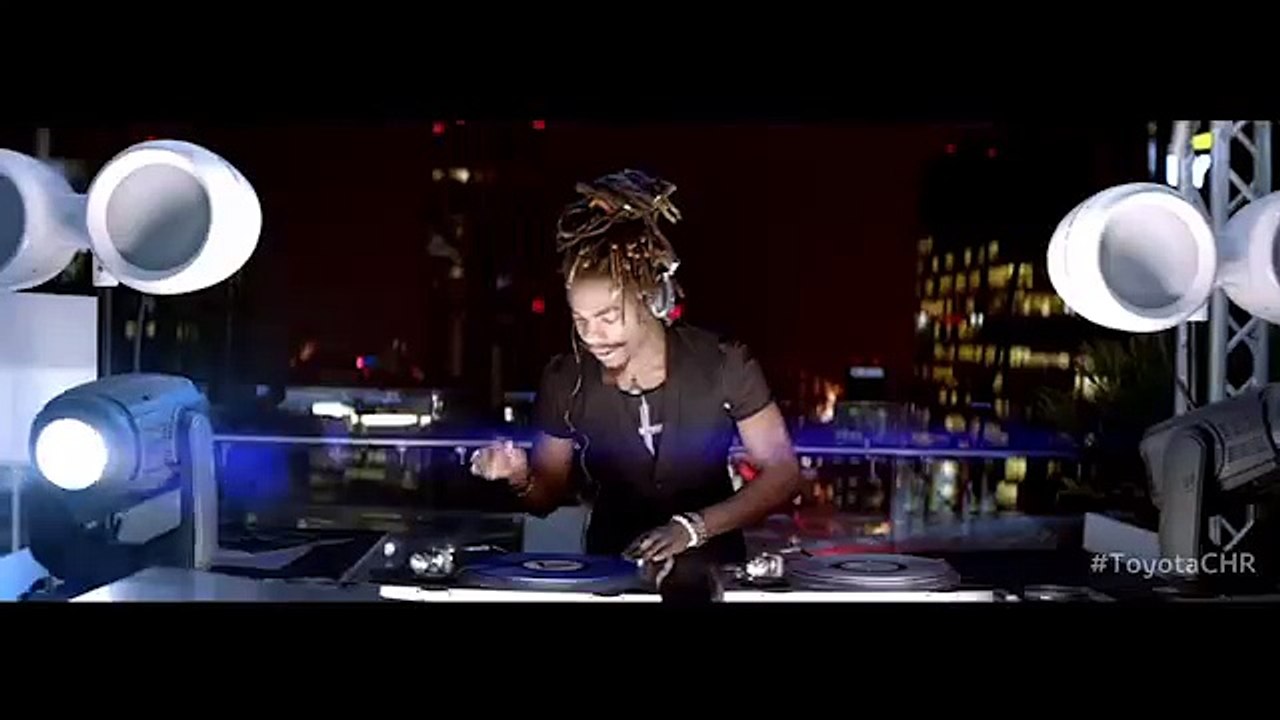 Toyota C-HR Press Film