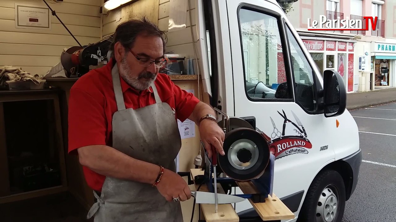 Leçon d'affûtage avec un professionnel itinérant