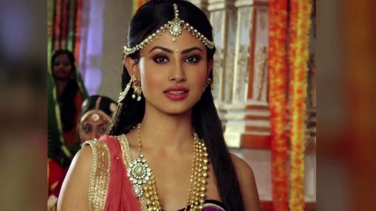 Nagin TRP Day By Day Hike || Mauni Roy || Nagin Dance like shriDevi || Vianet Media