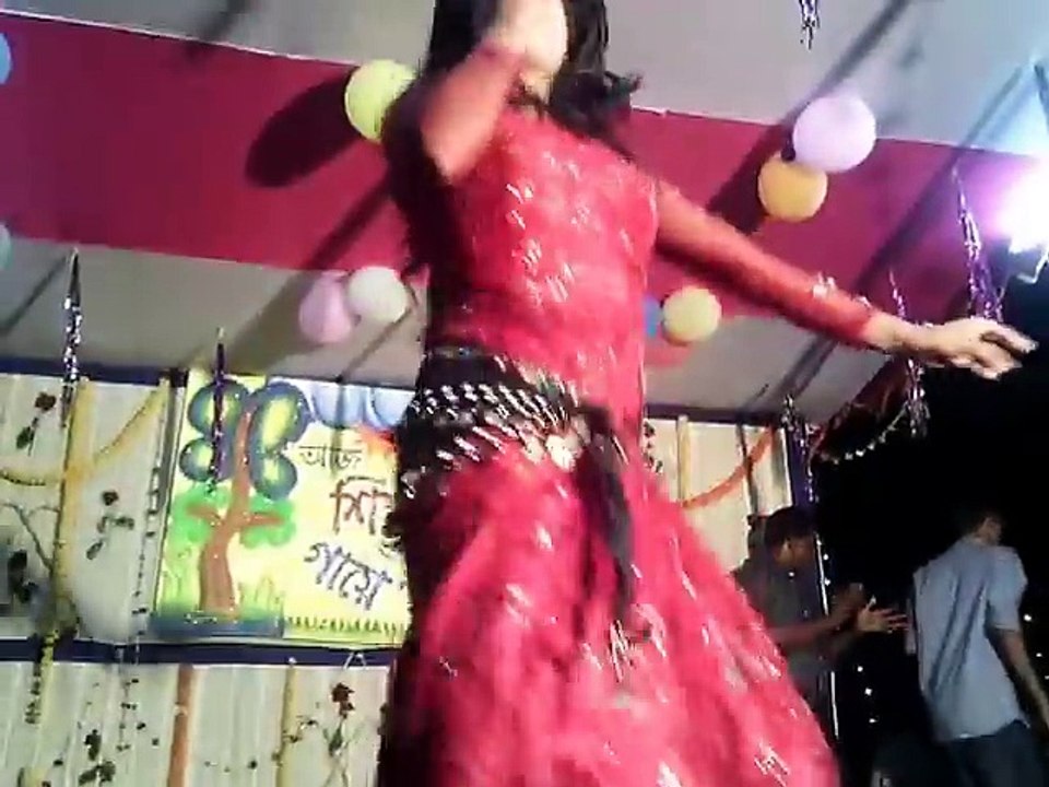 Tor Piriter Nesha Amar Laglo Kolijai Gaye HoluD dance