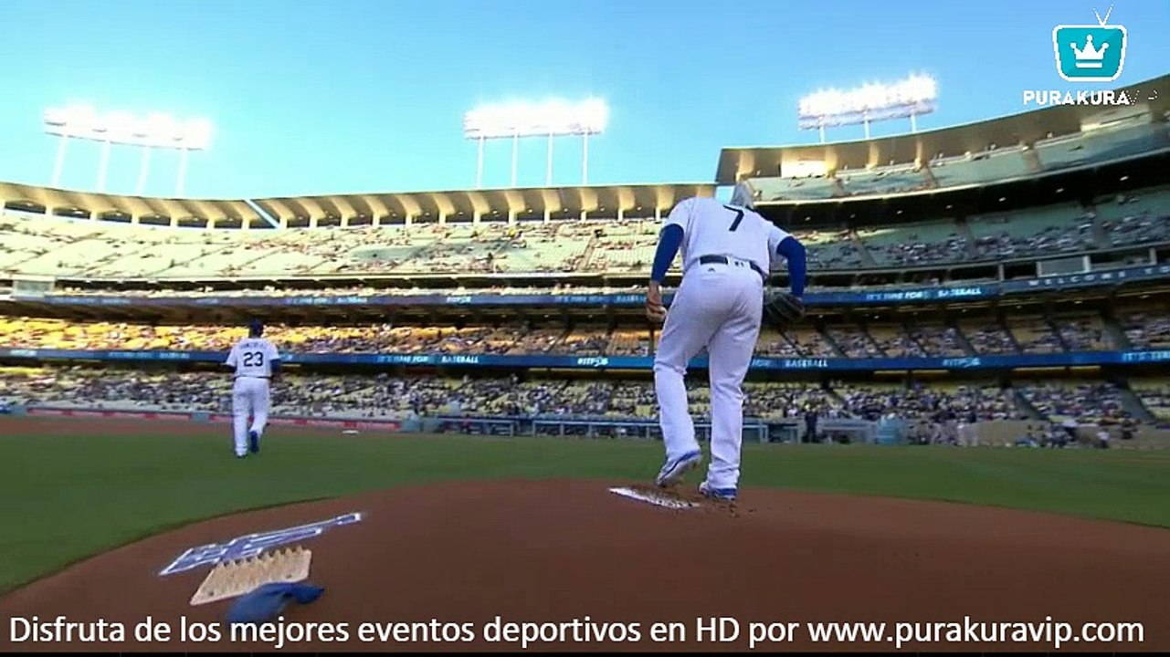 Retumba el Sinaloense en Dodgers Stadium