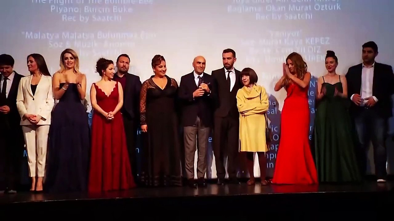 Dedemin Fişi - İlk Gösterim Öncesi