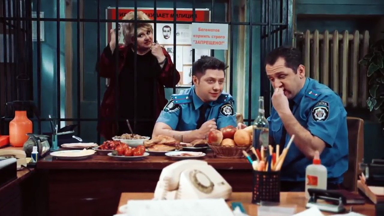 Милиционер организовал санаторий для своей тещи )) Готовьтесь посмеяться от души!