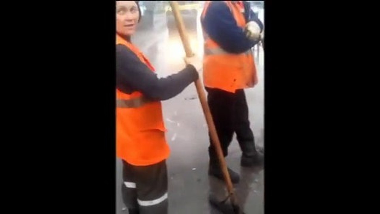 Смеялся до слез )) Смотреть до конца!