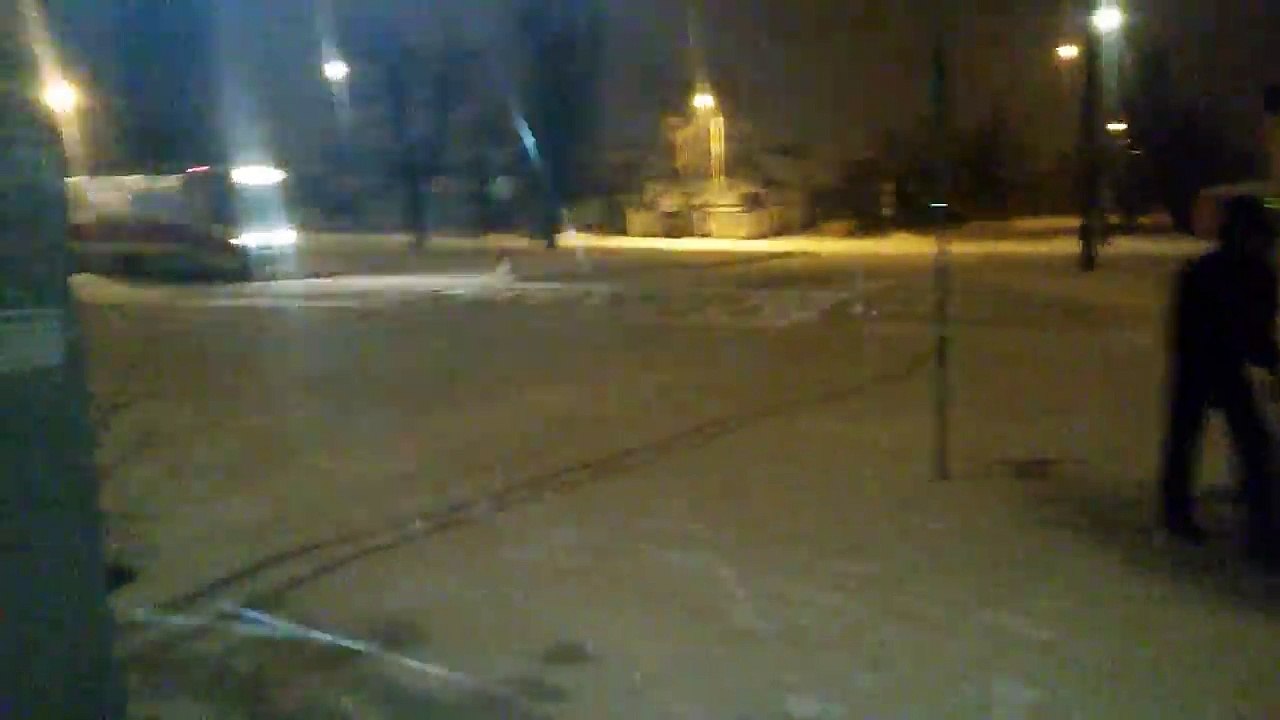 Трамвай в 3 часа ночи/Tram at 3am