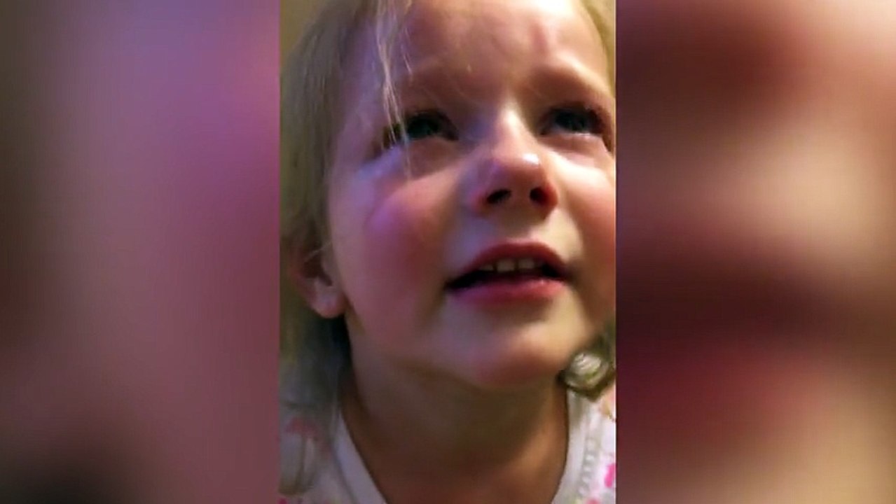 Little Girl Explains Naughty Cat's Behavior