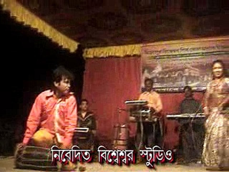 Enjoy the Exclusive Dance Rahul  & Priyanka