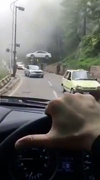 Nawaz Sharif's Protocol in Murree