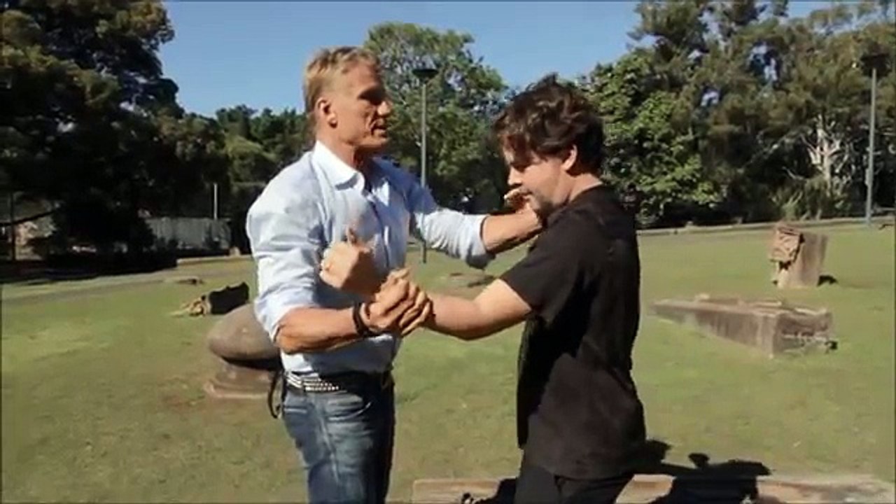 Defensa Personal con Dolph Lundgren
