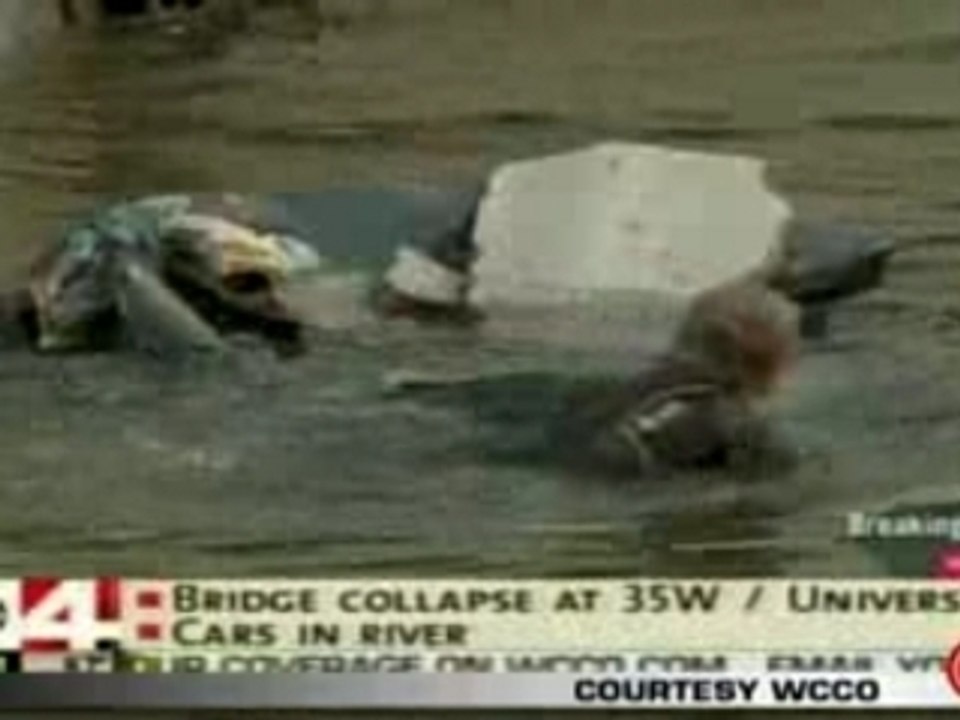 Bridge collapse in Minneapolis