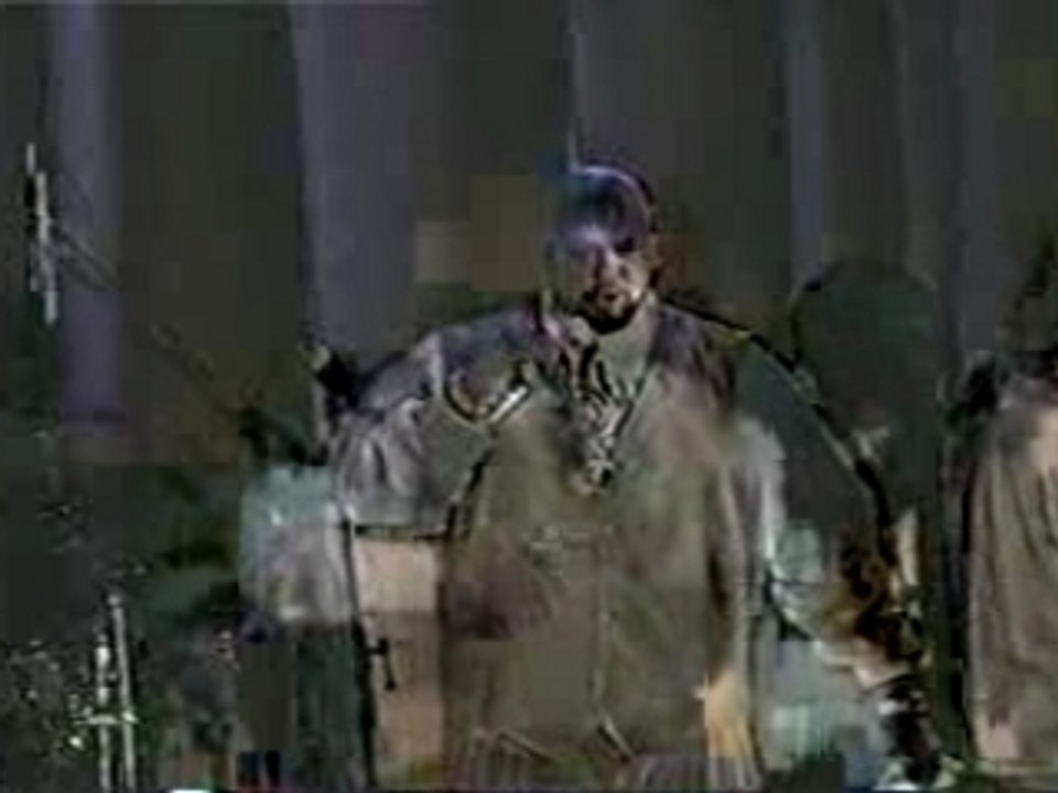 2PAC - Dear Mama (Live)