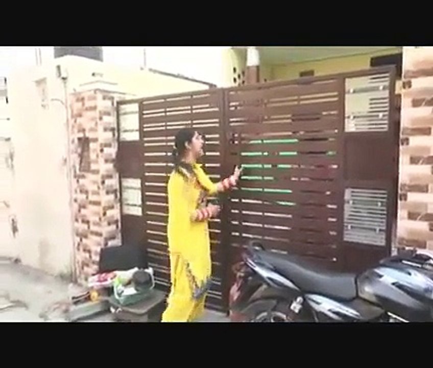 Amazing War Between Pakistani Mother In Law And Daughter In Law