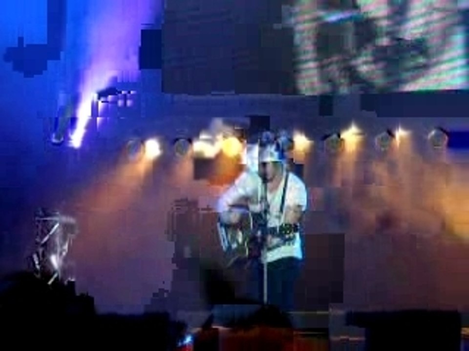 Julien Doré "Free from desire"