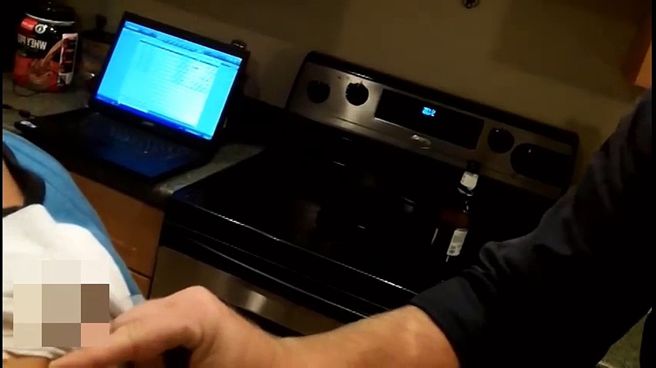 Cyst Popping Blackhead popping