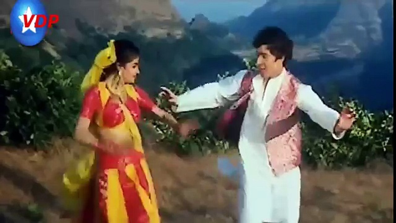 Mamta Kulkarni Romantic Bollywood Song