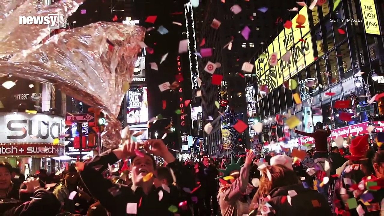 A leap second  is added on New Year's Eve 2016
