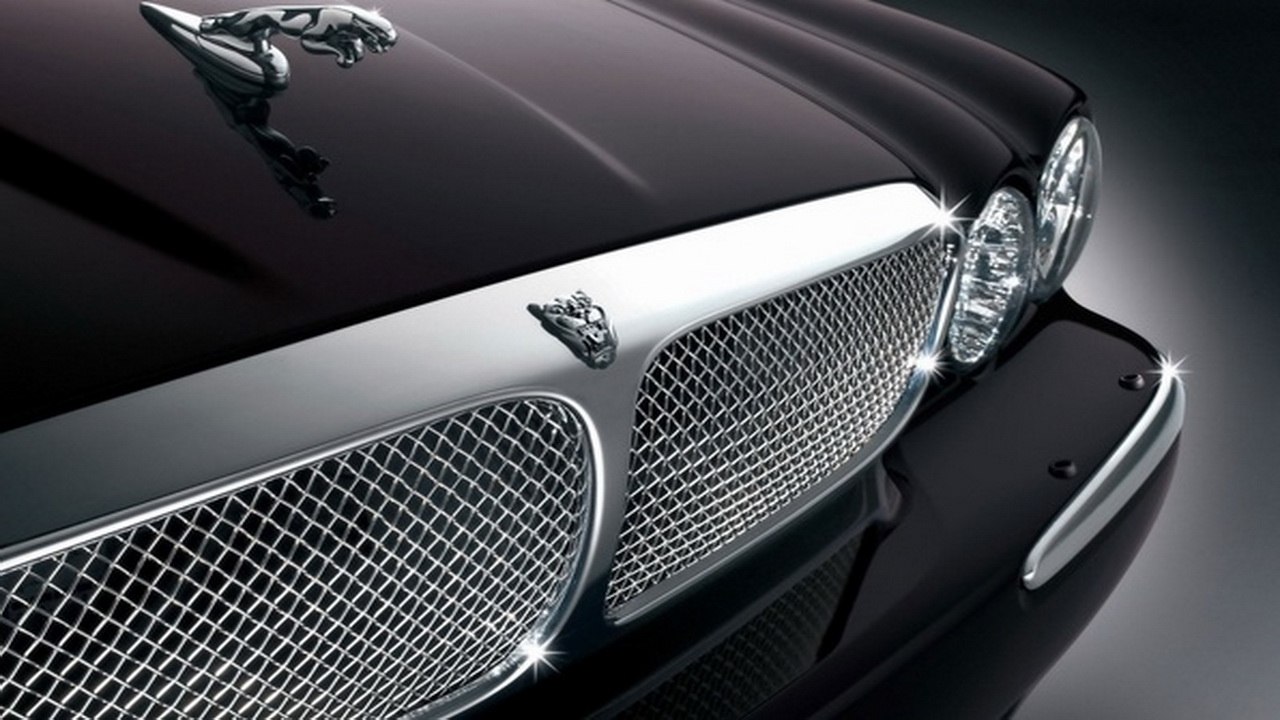 Внутри "Ягуара": машина, которую не купить за деньги (2016)