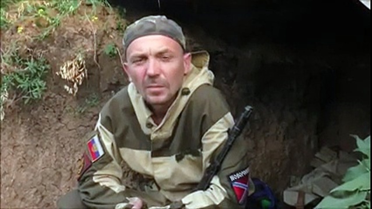 У меня в России всё хе*ово...поэтому буду стрелять в украинцев.