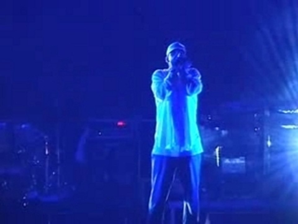 02-Gentleman Redemption Song live