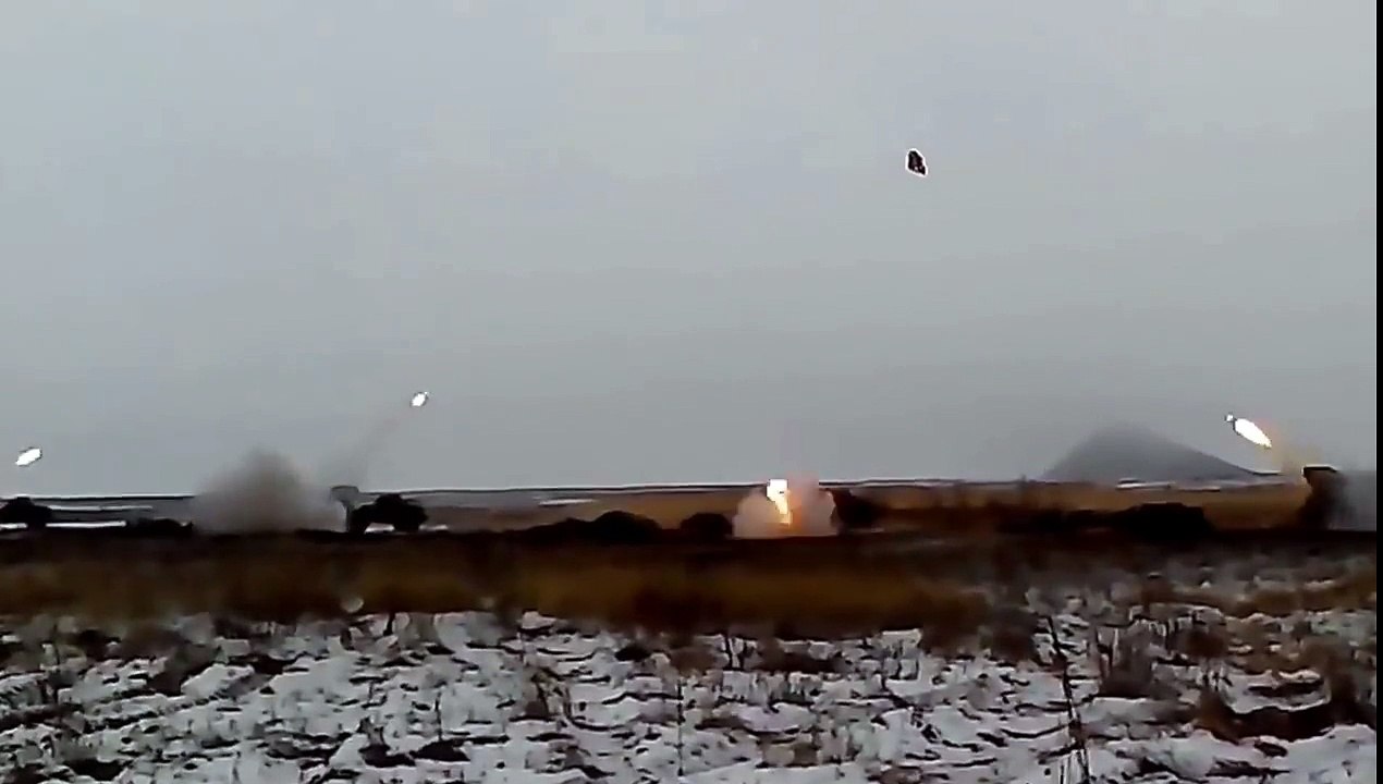 Обстрел Донецк -Авдеевка ГРАД