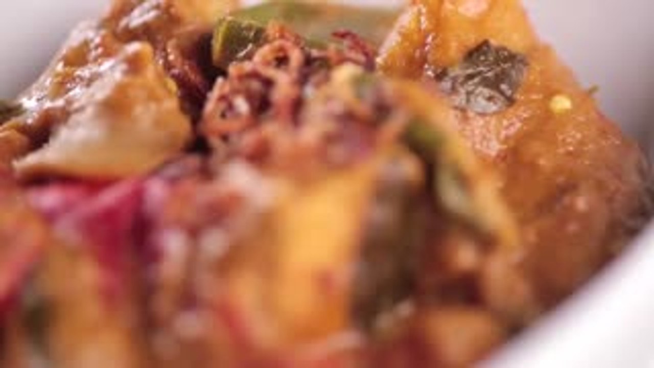 Rich & Fragrant Malay Chicken Curry