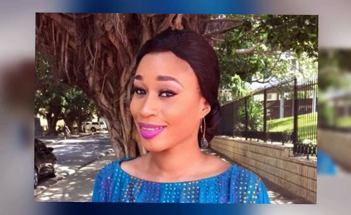 Aida Samb glam' devant les grilles de l'A.N