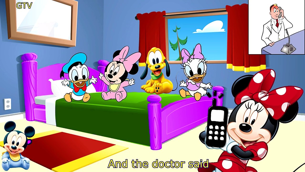 Cinco Pequeños Mickey Mouse Clubhouse Bebé Amigos Saltando en la Cama