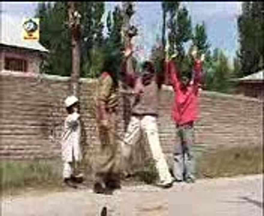 funny kashmiri drama - card rakha na