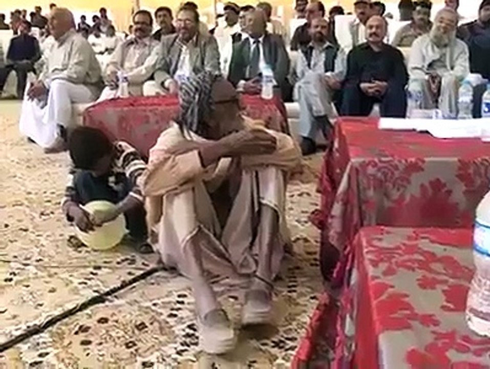 whats happen in non league jalsa