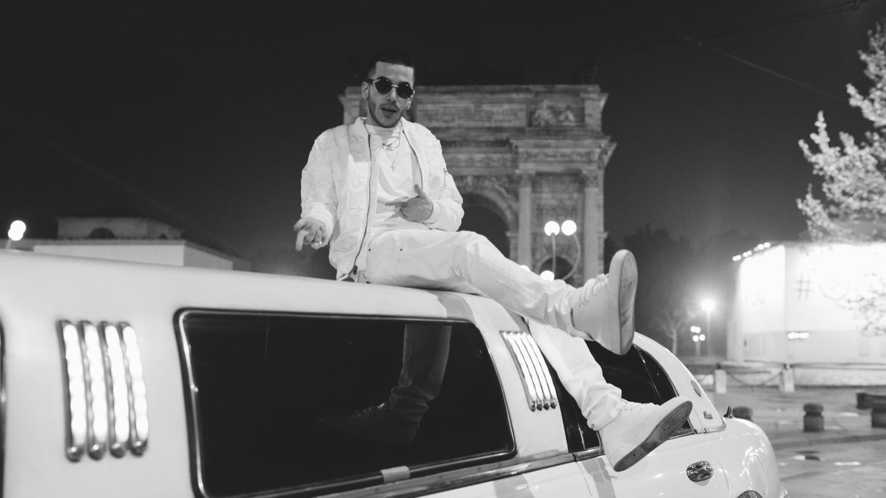 Sfera Ebbasta - BRNBQ