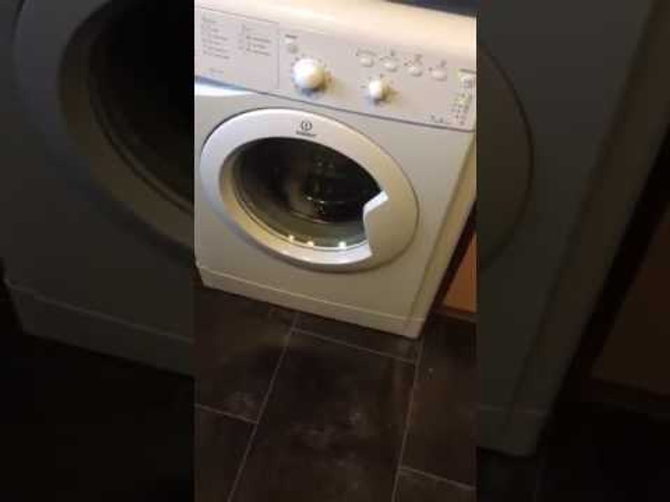 Washing Machine Drops Sick Beat