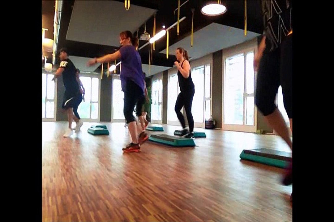 Step by step Fabian Kühn