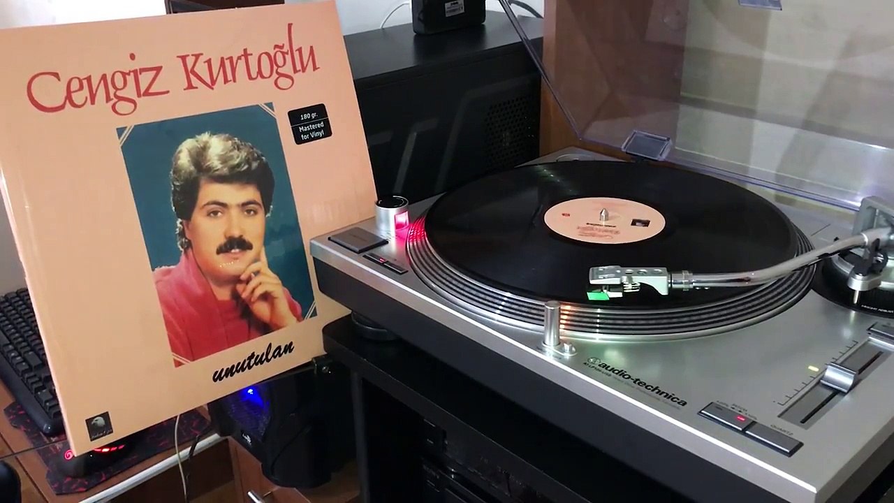 Cengiz Kurtoğlu - Duvardaki Resim (Plak Kaydı) kch