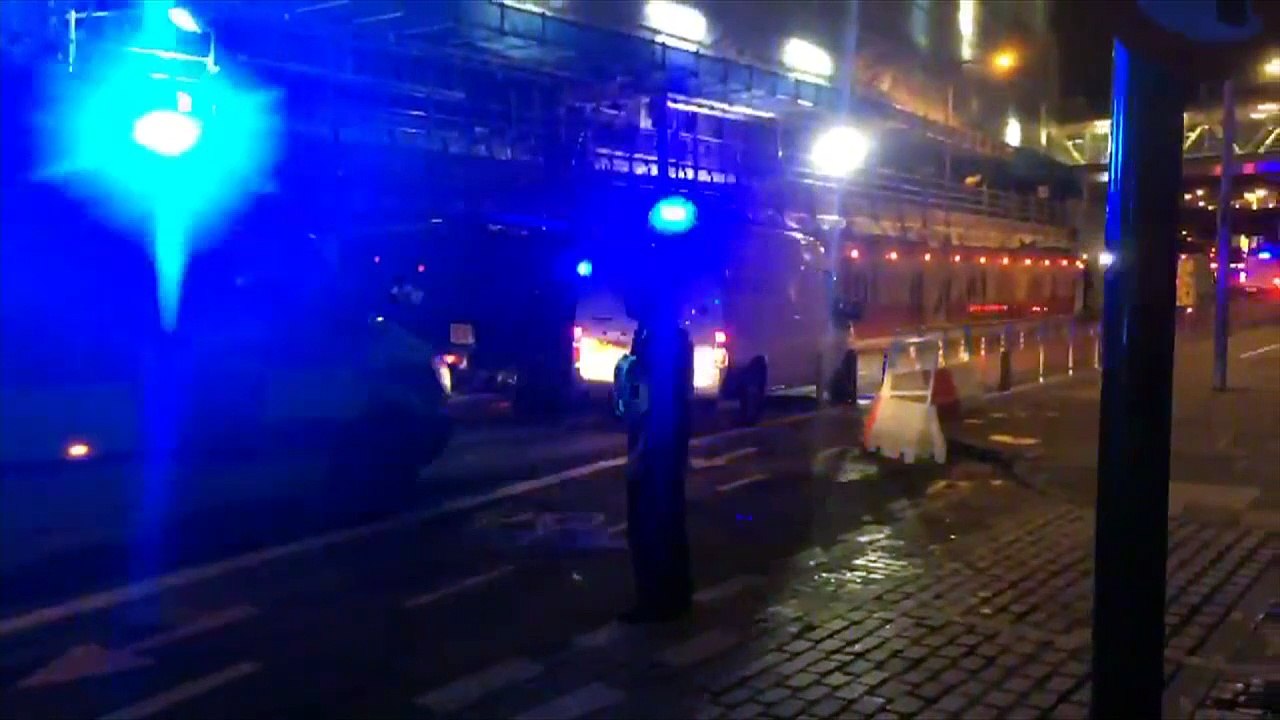 Theresa May face au terrorisme et aux polémiques