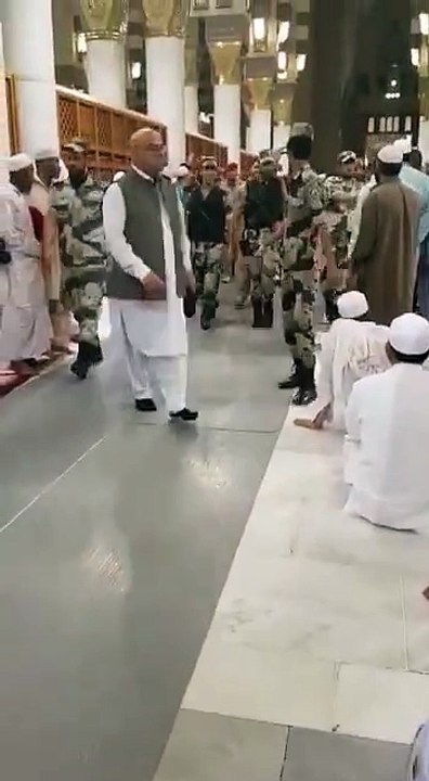 Nawaz Sharif Protocol in KSA