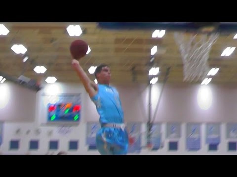 Michael Porter Jr. Slams It Home On The Break!