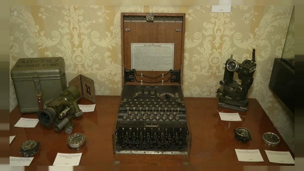 Nazi Enigma machine fetches thousands for canny collector