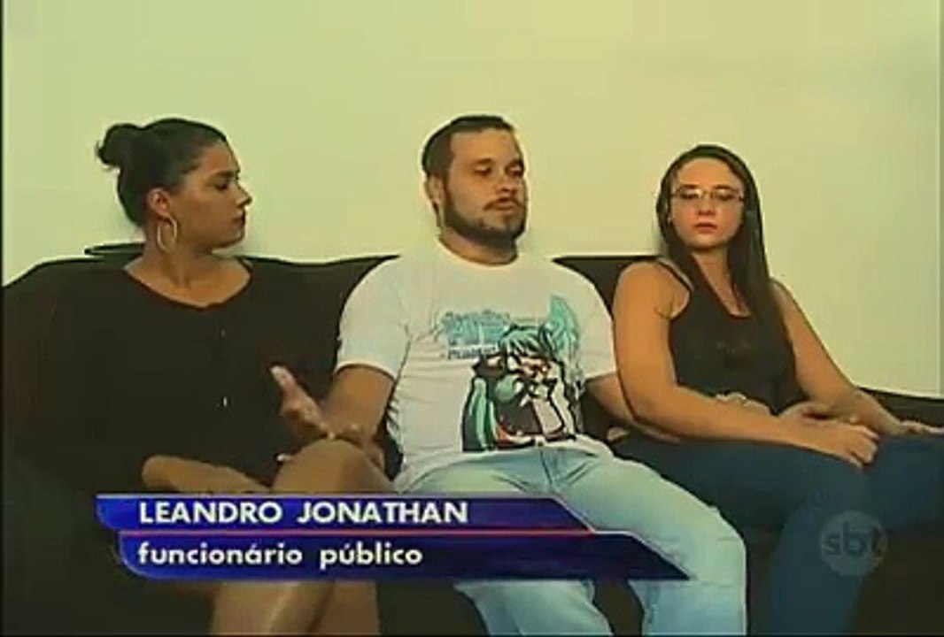 Se o Cara pode Casar com duas mulheres e quero casar com dois homens!!