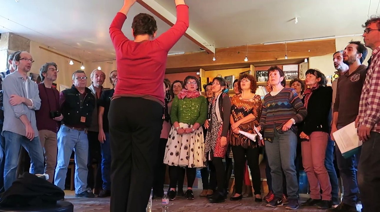 Devant nous (Karim Gharbi)