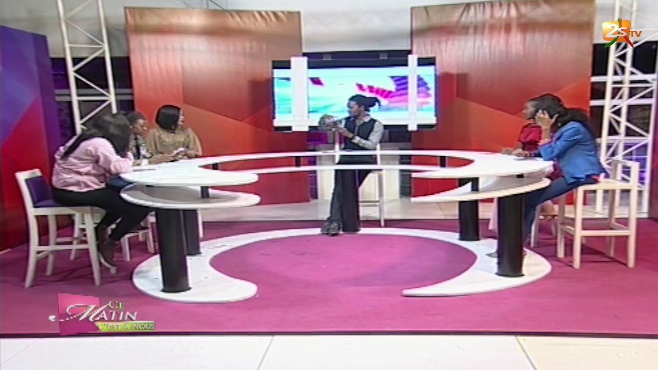 "AÏDA SAMB AMAL DIOM TAKI DIEUKEUR... WOUTIL DIEUKEUR"