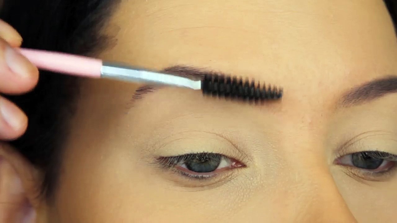Step By Step Eyebrow Tutorial-kVBWmr2mFIs