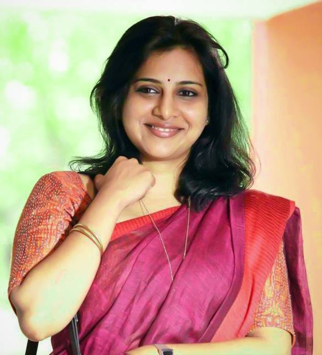 2017ല്‍ മലയാളം കണ്ട താരസുന്ദരിമാർ | filmibeat Malayalam