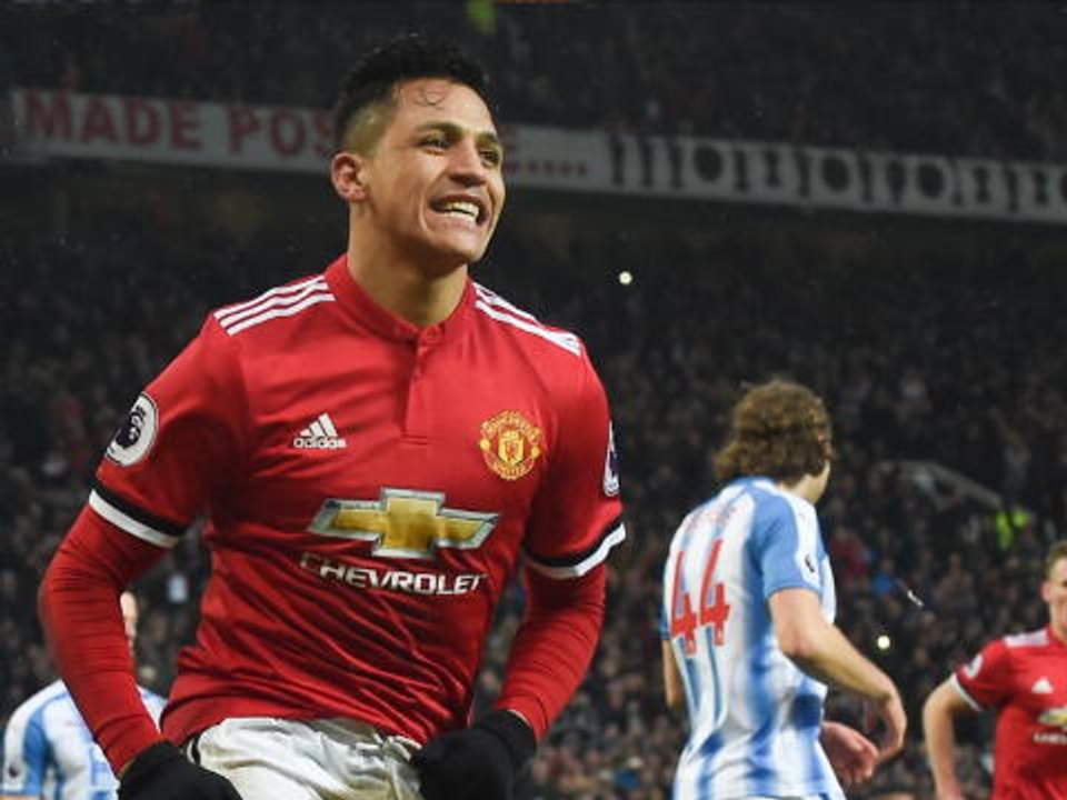 Mourinho pleased as 'humble' Sanchez opens up Man United account