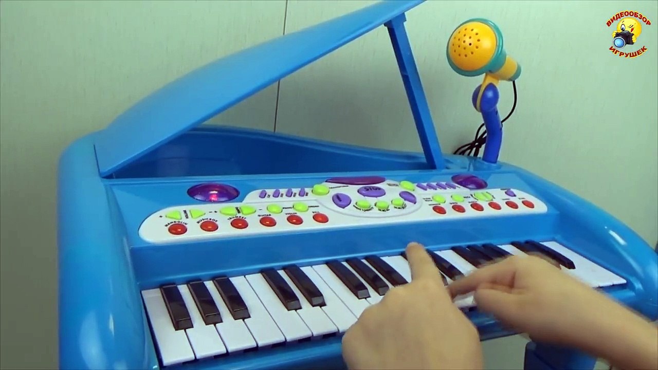 Детское пианино с микрофоном. Игровой набор / Childrens piano, with a microphone. Toys