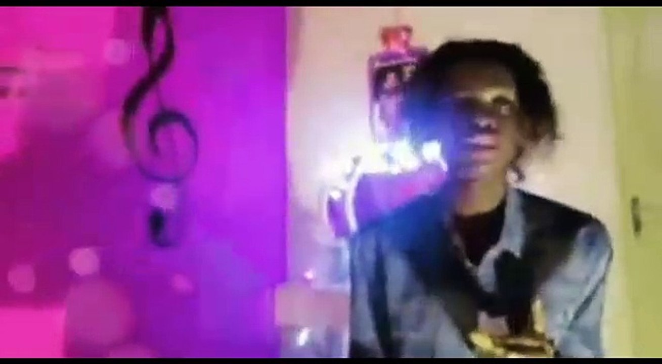 Mame Diarra Sen P'tit Gallé sur les traces de Youssou Ndour avec Mbeuguel...