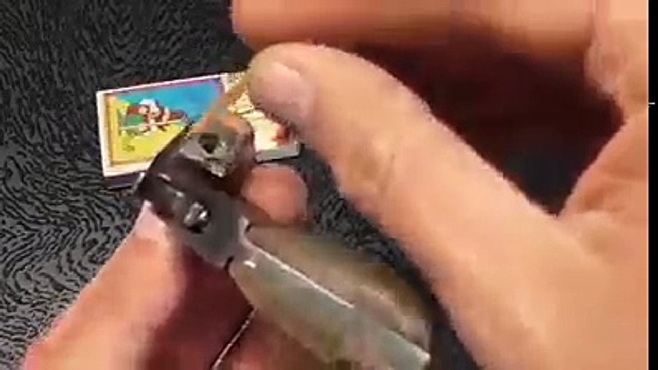 How to Make a Tiny Matchstick Gun 🧩