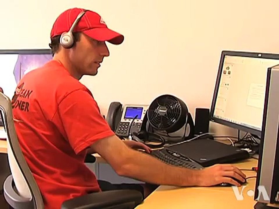 Voices of America: Rocket Scientist Steve Davis