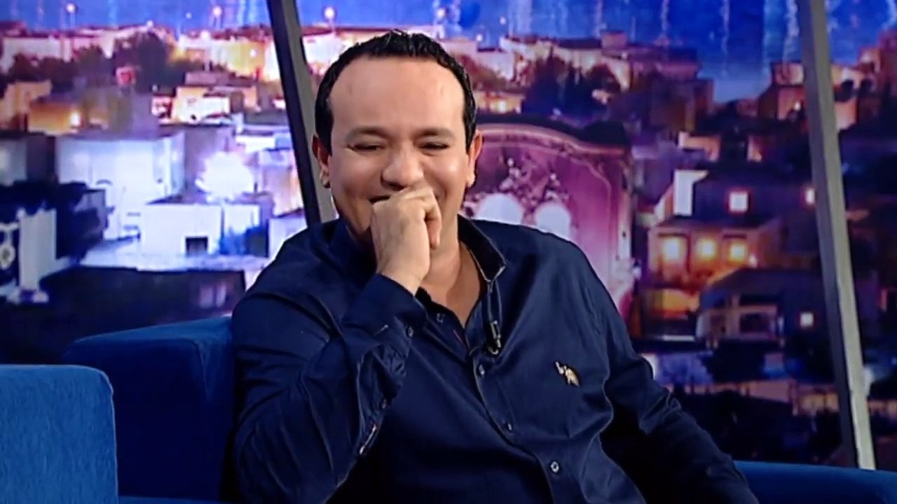 دودو يفرك فيهم على علاء الشابي شبعة ضحك #elhiwarettounsi #Labes► Retrouvez vos programmes préférés :  ► Abonnez-vous à la chaîne :