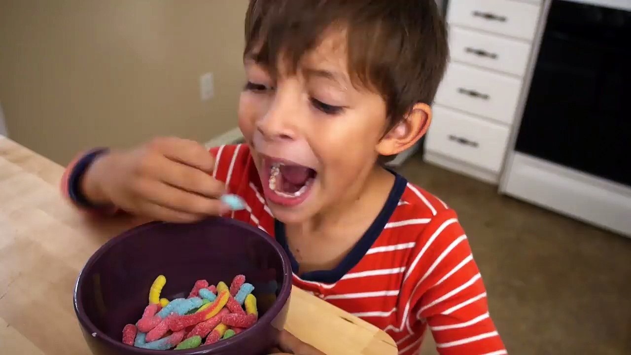 Johny Johny Yes Papa