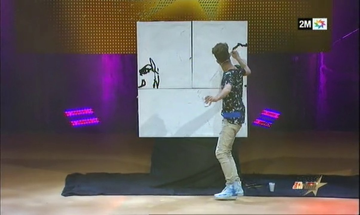 بالفيديو: خالد البوهالي يقدم عرضا فنيا تشكيليا مبهرا في "the artist"